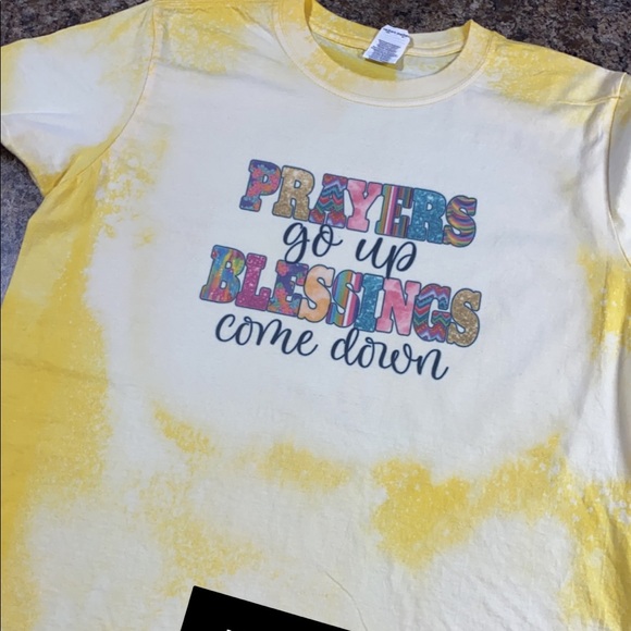 Tops - T shirt